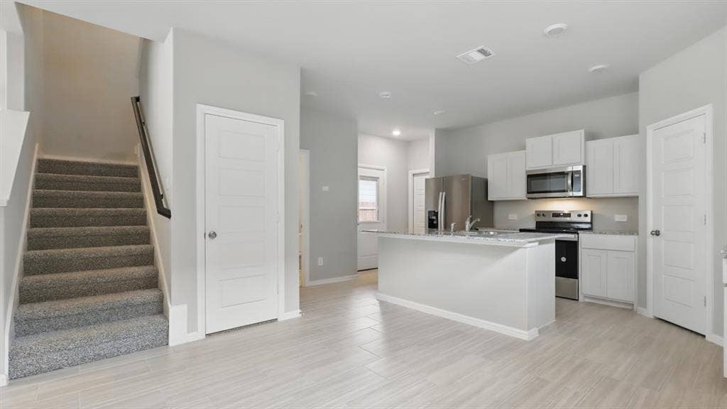 2916 MAPLE ORCHARD Lane, Fort Worth, TX 76140