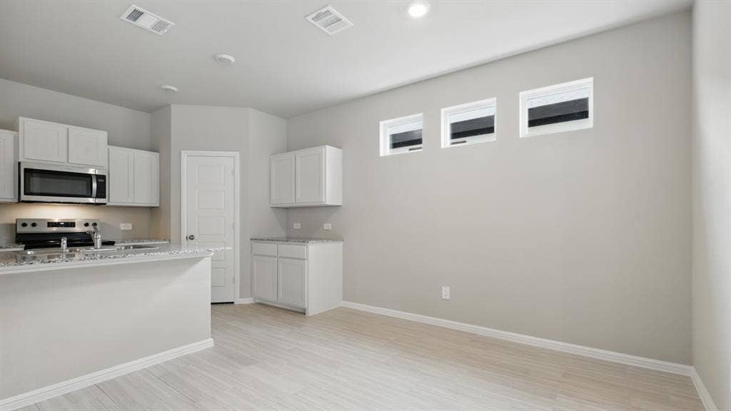 2916 MAPLE ORCHARD Lane, Fort Worth, TX 76140