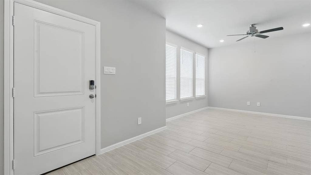 2916 MAPLE ORCHARD Lane, Fort Worth, TX 76140