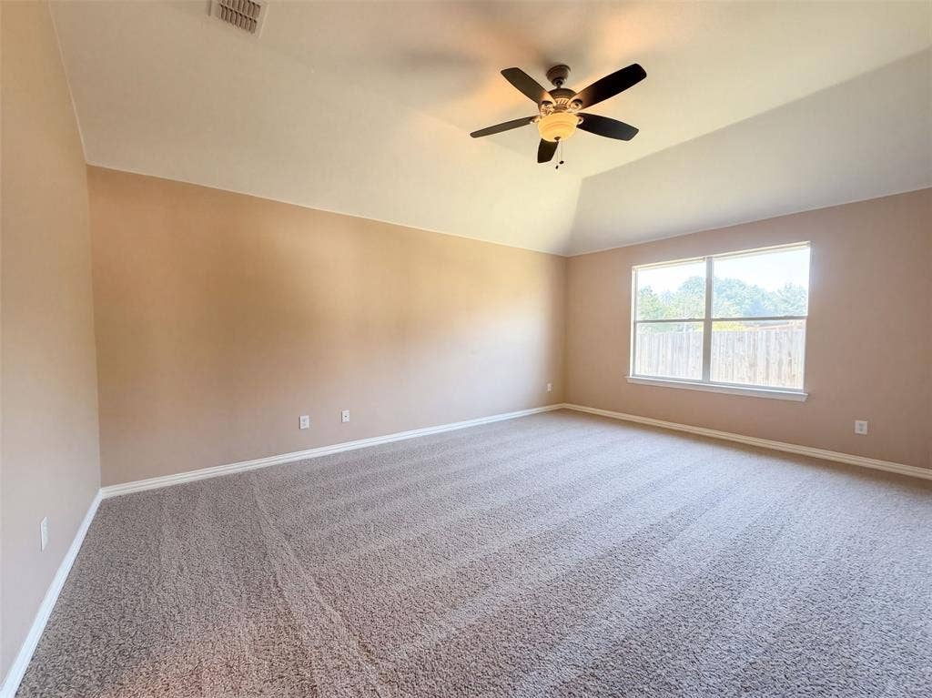5327 Lake Gardens Drive, Grand Prairie, TX 75052 5327 Lake Gardens Drive, Grand Prairie, TX 75052