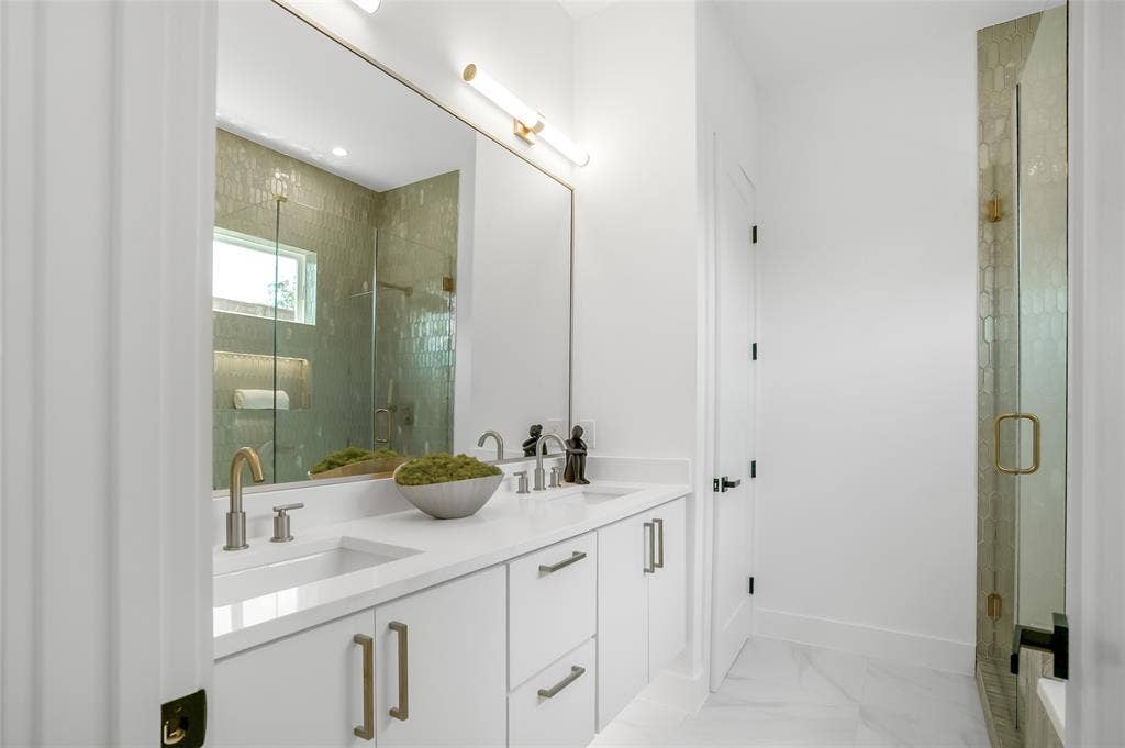 3629 Vilbig Road, Dallas, TX 75212