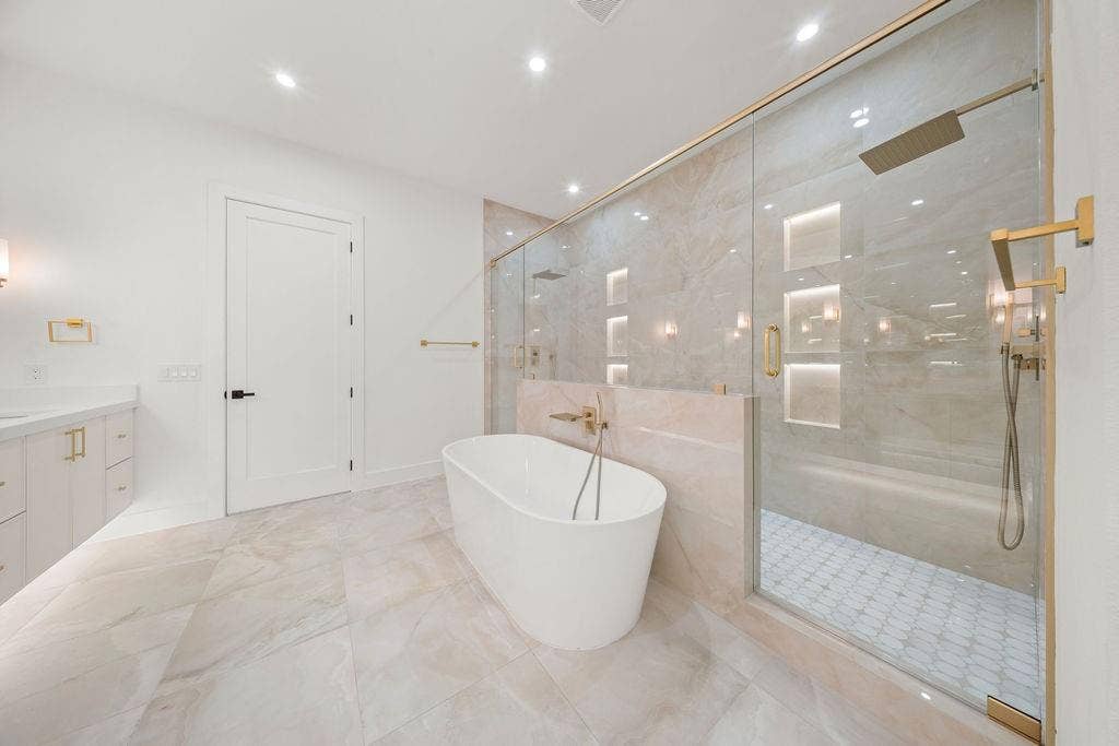 1727 Toronto Street, Dallas, TX 75212