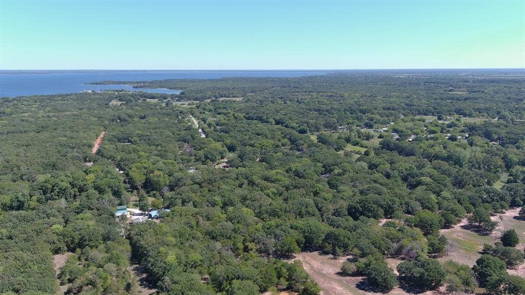 11015 Lakeview Drive NE, Quinlan, TX 75474 11015 Lakeview Drive NE, Quinlan, TX 75474