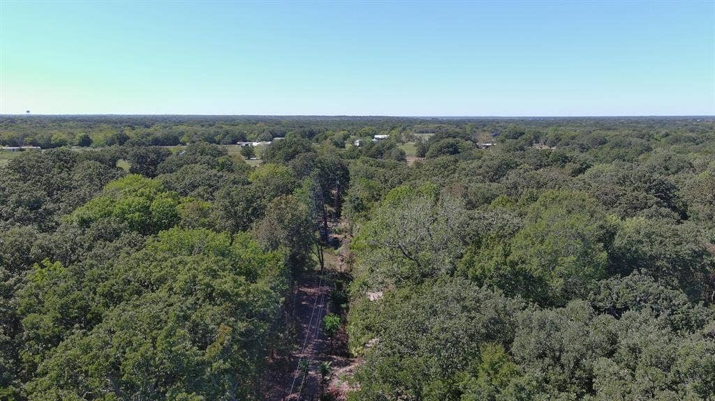 11015 Lakeview Drive NE, Quinlan, TX 75474 11015 Lakeview Drive NE, Quinlan, TX 75474