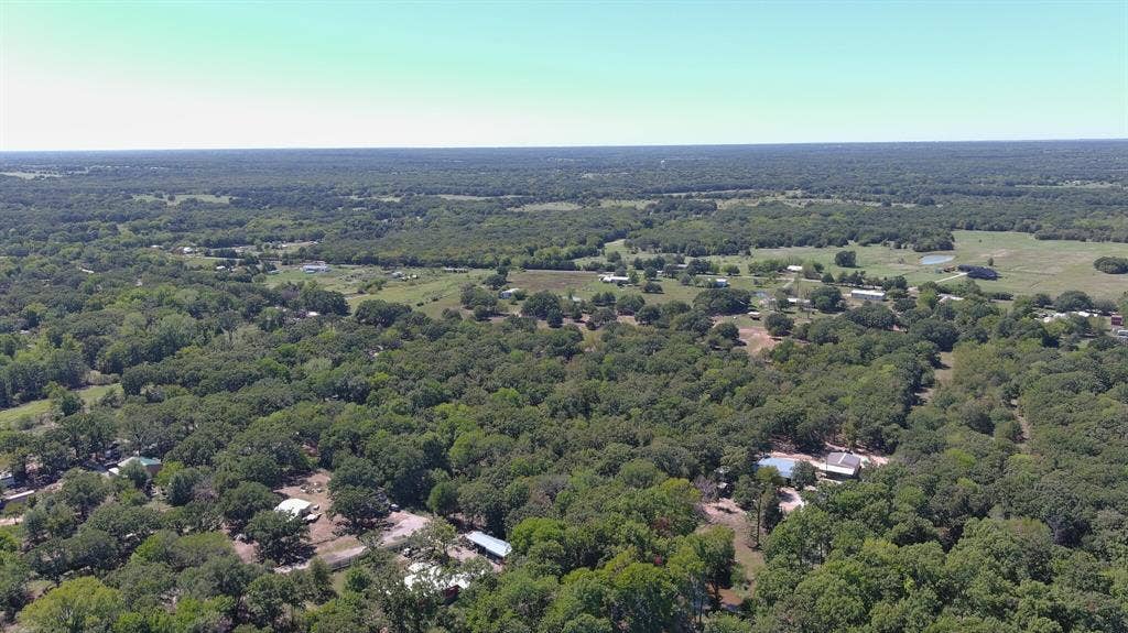 11015 Lakeview Drive NE, Quinlan, TX 75474 11015 Lakeview Drive NE, Quinlan, TX 75474