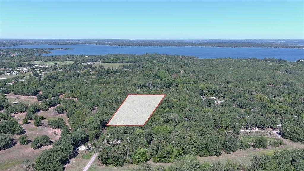 11015 Lakeview Drive NE, Quinlan, TX 75474 11015 Lakeview Drive NE, Quinlan, TX 75474