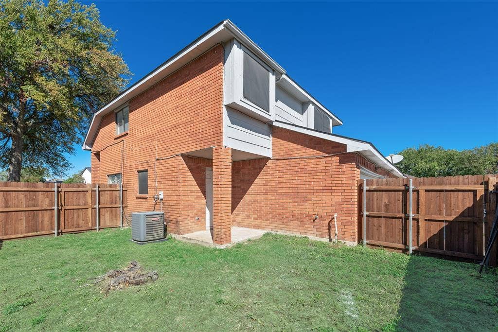 914 wentwood Drive, DeSoto, TX 75115 914 wentwood Drive, DeSoto, TX 75115
