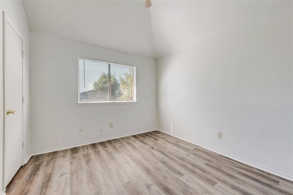 914 wentwood Drive, DeSoto, TX 75115 914 wentwood Drive, DeSoto, TX 75115
