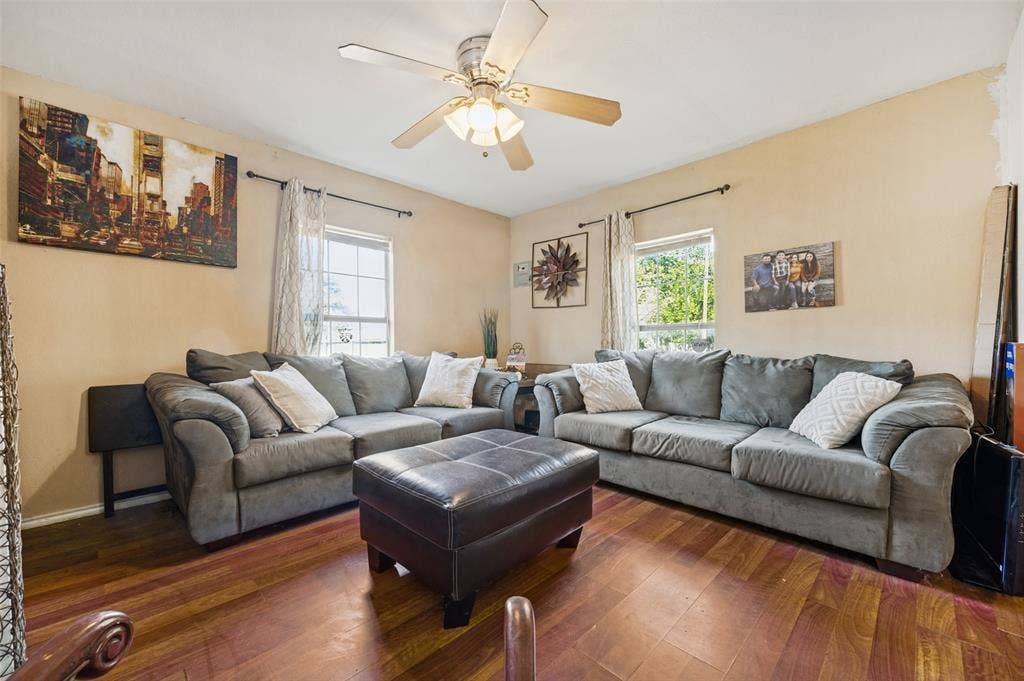 3117 Johnson Street, Grand Prairie, TX 75050 3117 Johnson Street, Grand Prairie, TX 75050