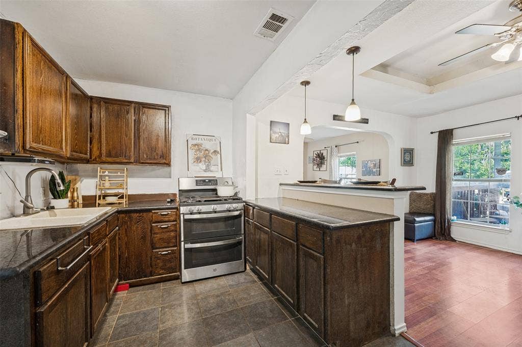3117 Johnson Street, Grand Prairie, TX 75050 3117 Johnson Street, Grand Prairie, TX 75050