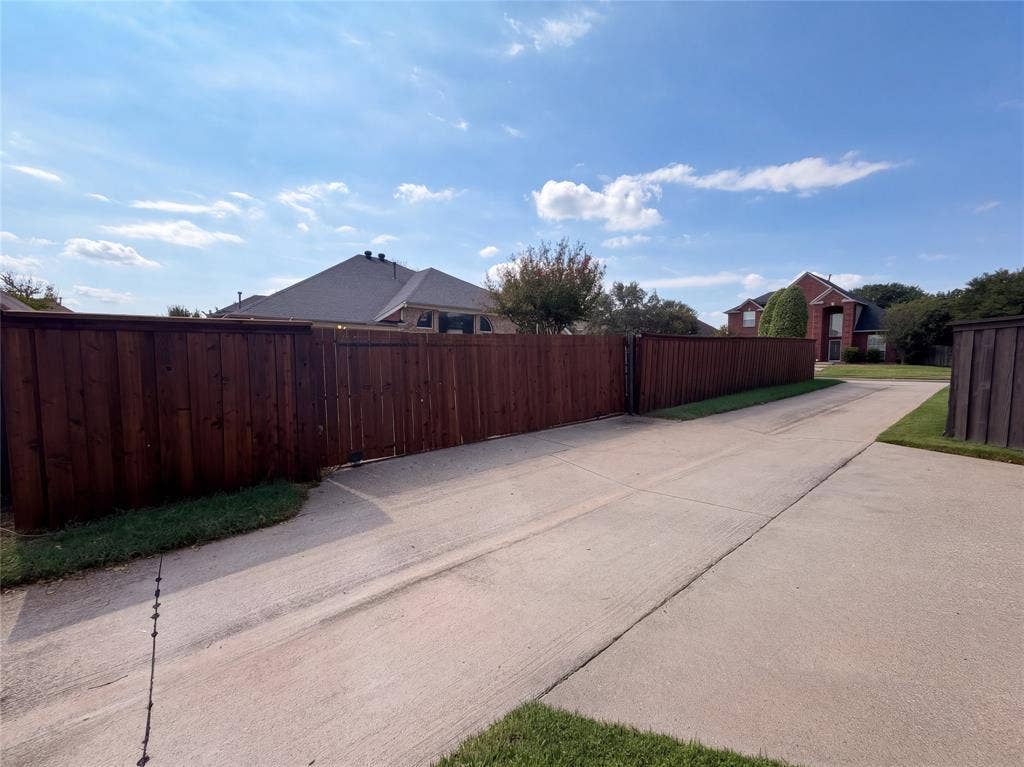 401 Pin Oak Trail, Keller, TX 76248 401 Pin Oak Trail, Keller, TX 76248