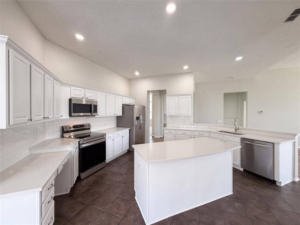 401 Pin Oak Trail, Keller, TX 76248 401 Pin Oak Trail, Keller, TX 76248