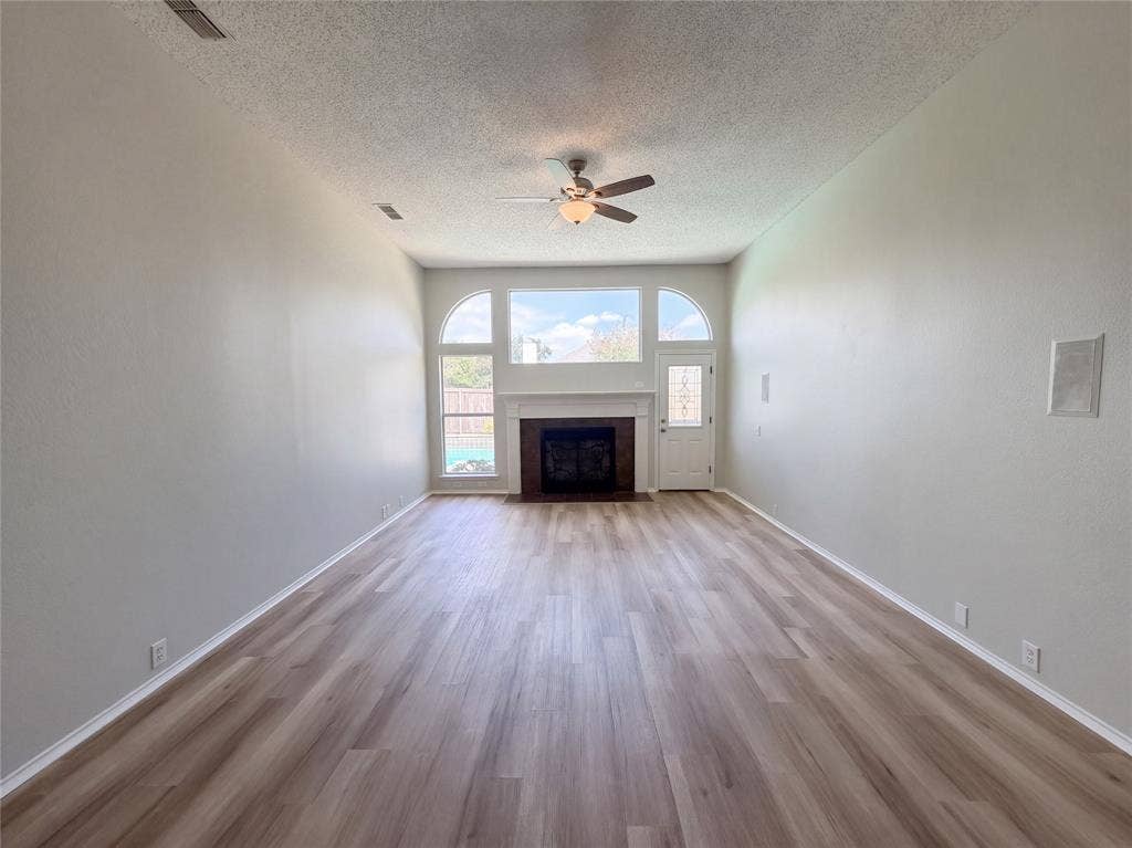 401 Pin Oak Trail, Keller, TX 76248 401 Pin Oak Trail, Keller, TX 76248