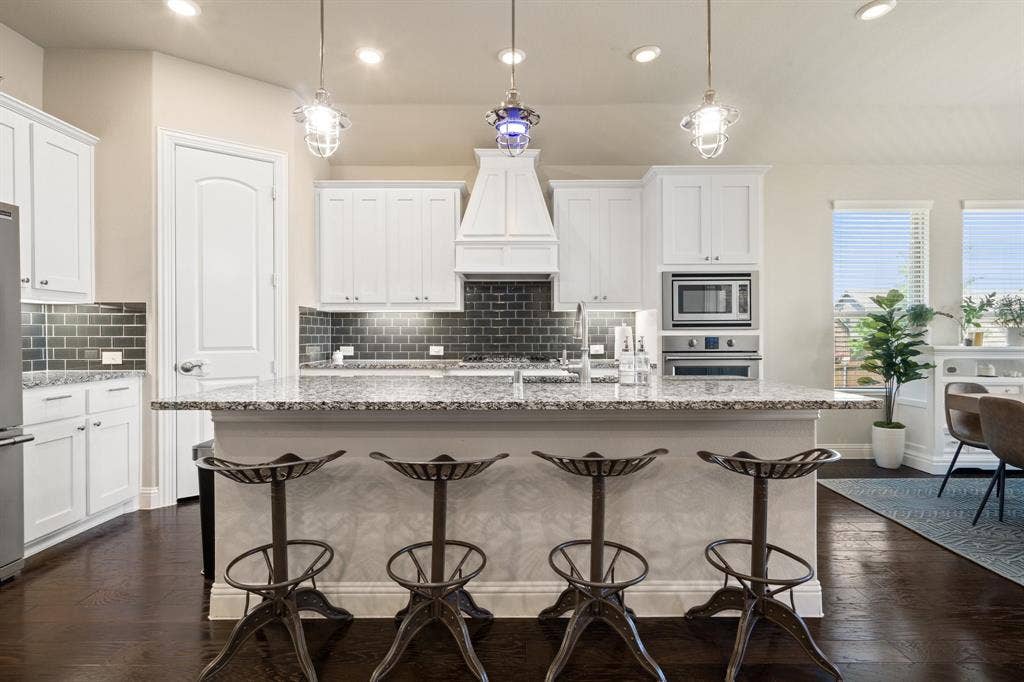 10912 Smithville Place, McKinney, TX 75071 10912 Smithville Place, McKinney, TX 75071