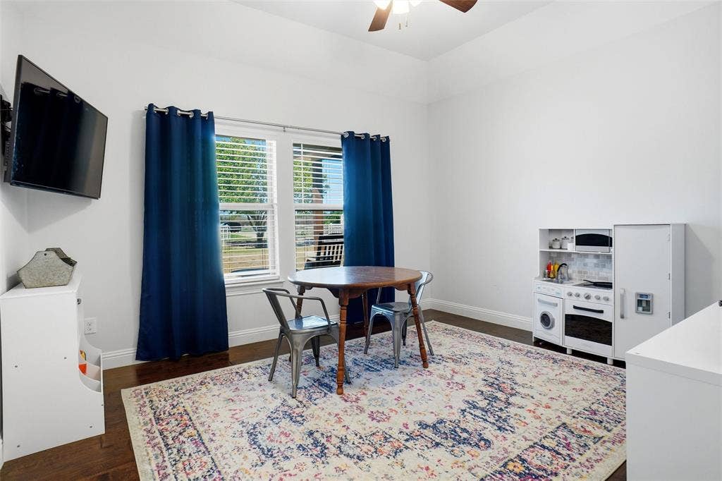 135 Smith Lane, Combine, TX 75159 135 Smith Lane, Combine, TX 75159