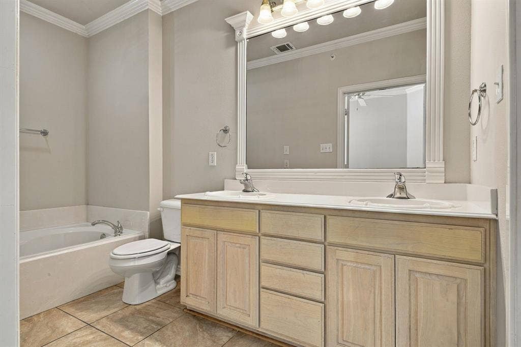 2529 Champagne Drive, Irving, TX 75038 2529 Champagne Drive, Irving, TX 75038