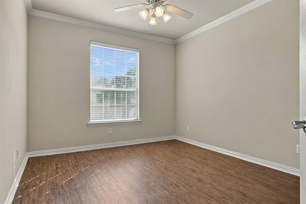 2529 Champagne Drive, Irving, TX 75038 2529 Champagne Drive, Irving, TX 75038