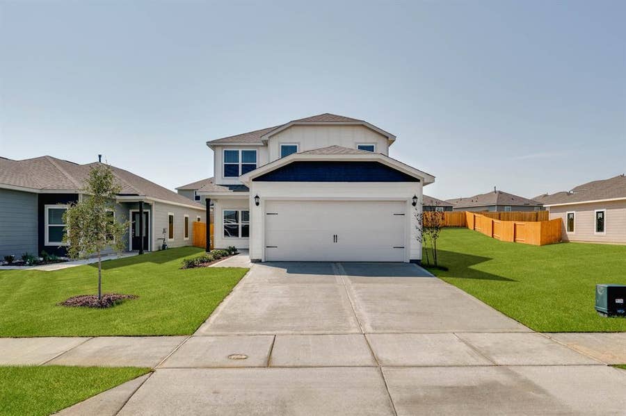 Property photo for 8444 White Wolf Trail, Ponder, TX