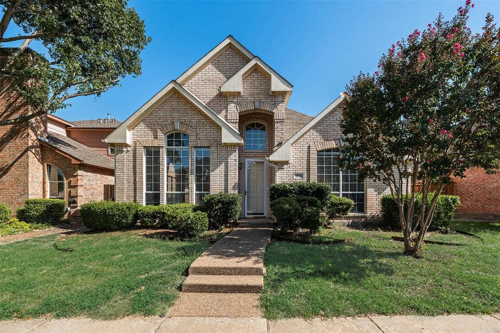 2716 Carnation Drive, Richardson, TX 75082 2716 Carnation Drive, Richardson, TX 75082