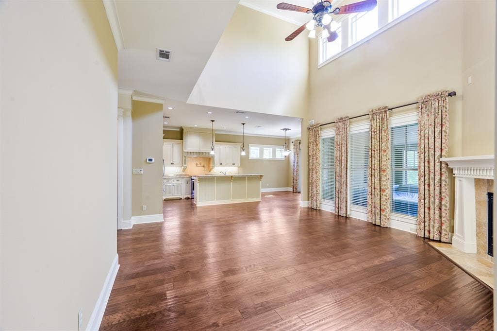 1034 Saint Thomas Court, Rockwall, TX 75087