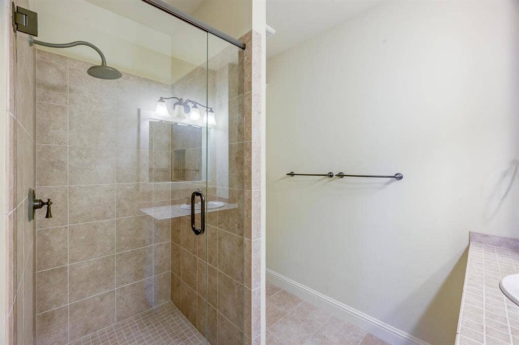 1034 Saint Thomas Court, Rockwall, TX 75087