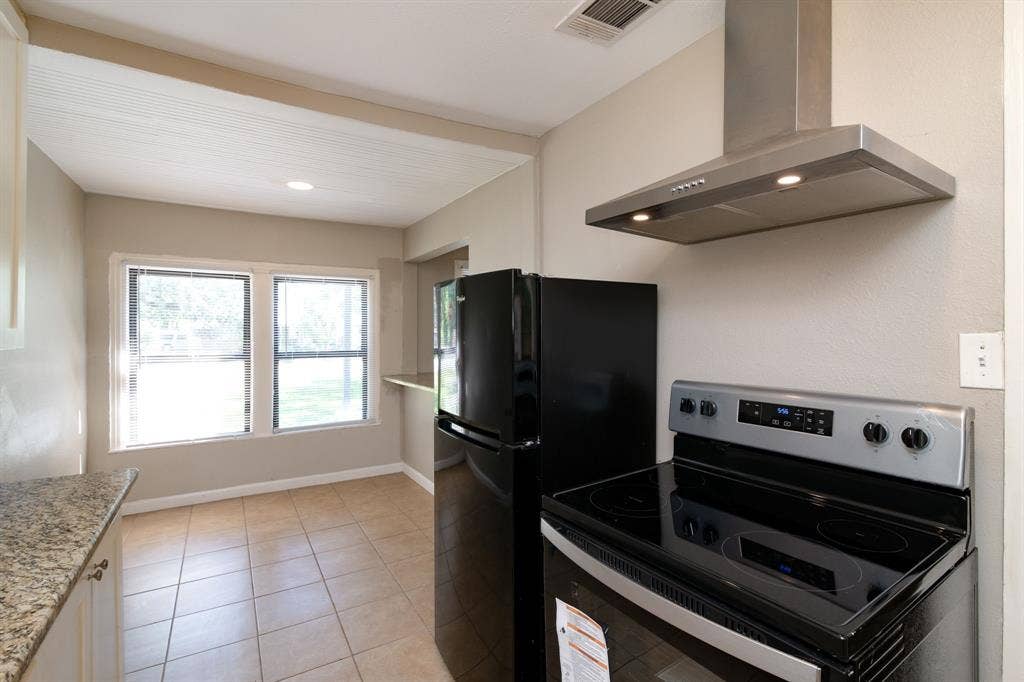 207 Hackberry Street, Terrell, TX 75160 207 Hackberry Street, Terrell, TX 75160
