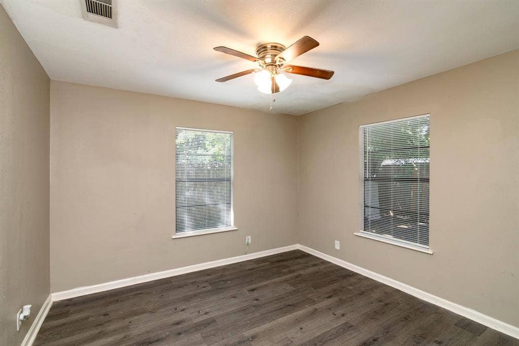 207 Hackberry Street, Terrell, TX 75160 207 Hackberry Street, Terrell, TX 75160