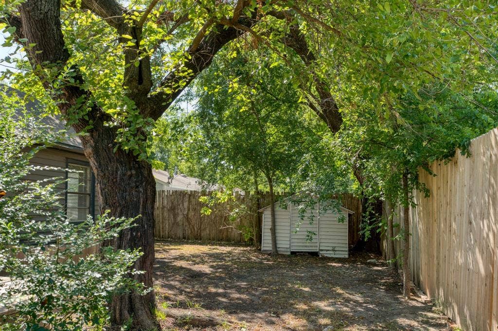 207 Hackberry Street, Terrell, TX 75160 207 Hackberry Street, Terrell, TX 75160