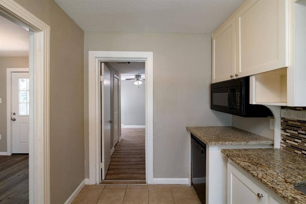 207 Hackberry Street, Terrell, TX 75160 207 Hackberry Street, Terrell, TX 75160