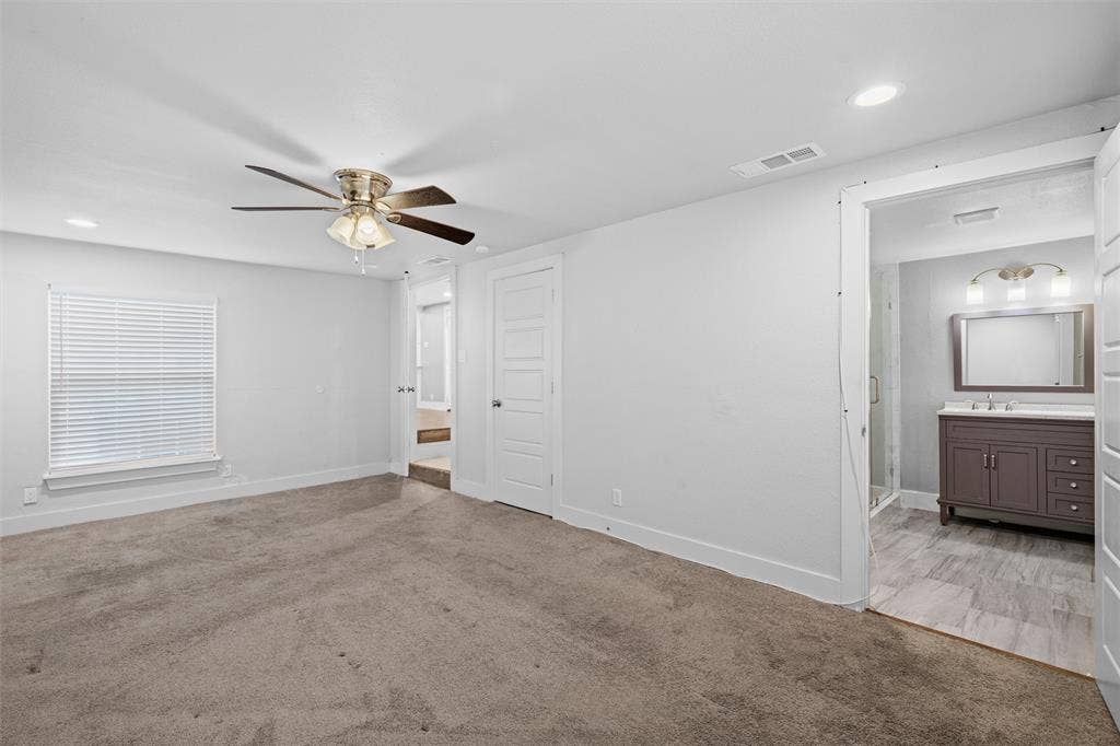 3514 Larry Street, Rowlett, TX 75088 3514 Larry Street, Rowlett, TX 75088