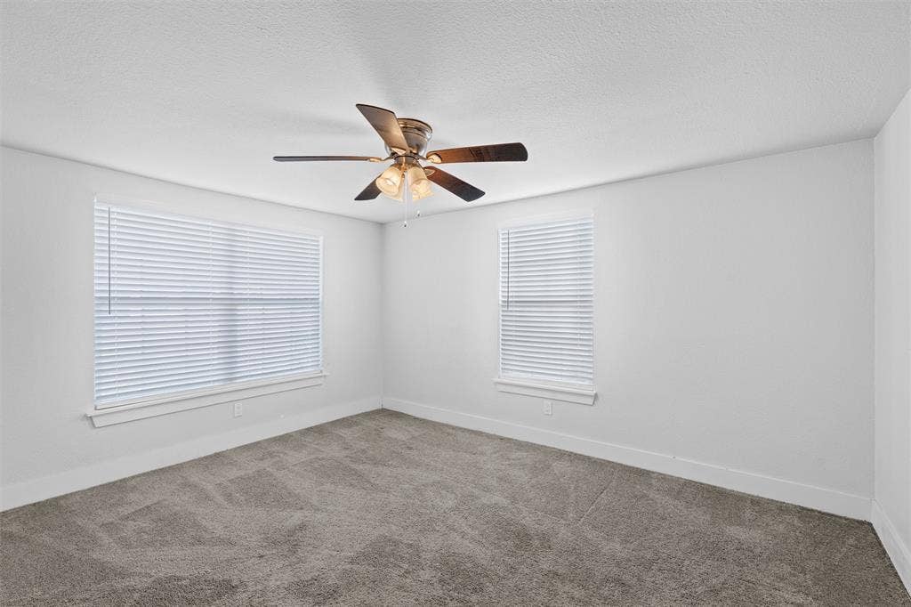 3514 Larry Street, Rowlett, TX 75088 3514 Larry Street, Rowlett, TX 75088