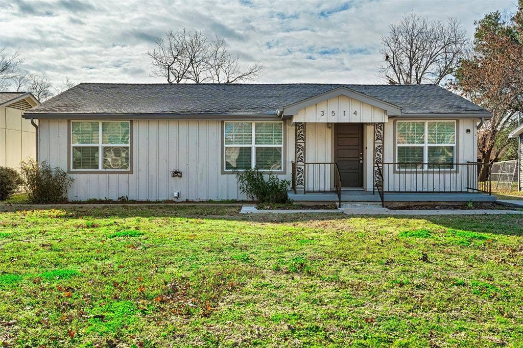 3514 Larry Street, Rowlett, TX 75088 3514 Larry Street, Rowlett, TX 75088