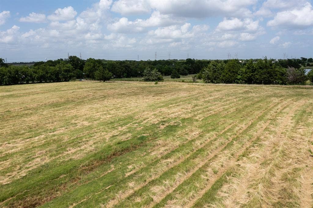 375 Prairie View Road, Fate, TX 75189 375 Prairie View Road, Fate, TX 75189