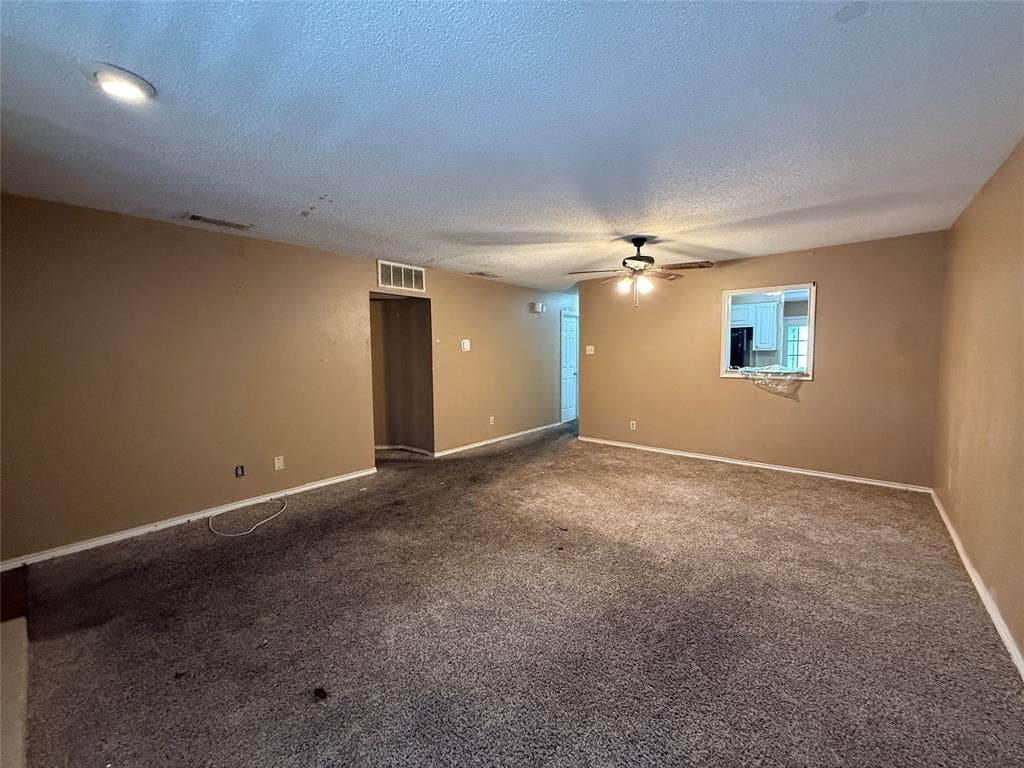 8837 Saint Thomas Circle, Dallas, TX 75228 8837 Saint Thomas Circle, Dallas, TX 75228