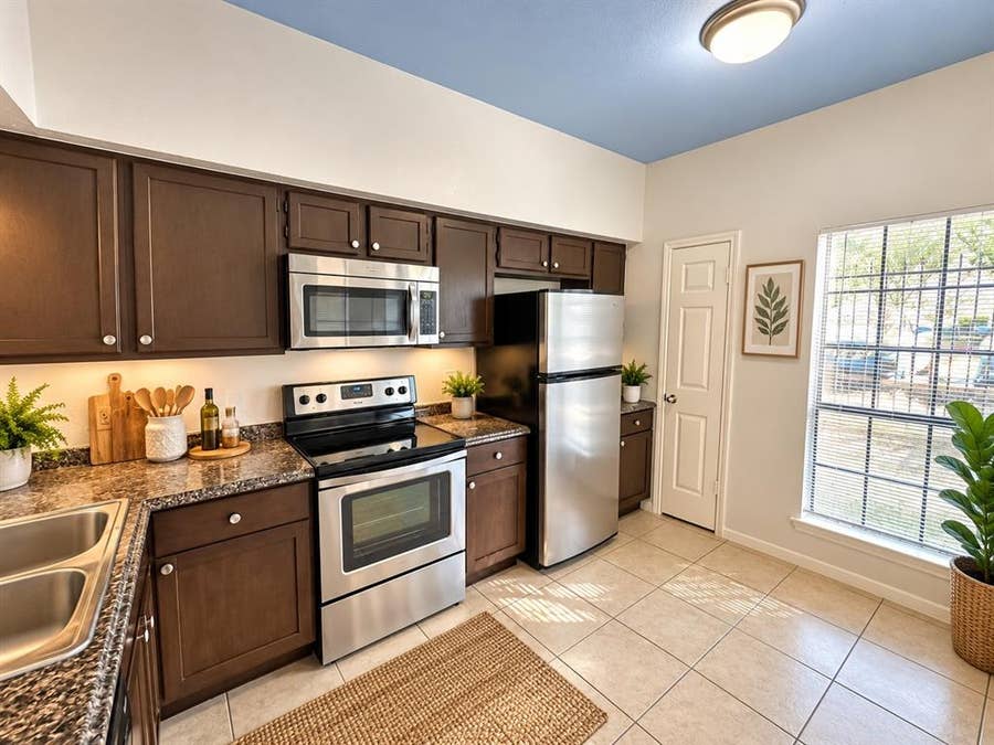 Property photo for 9601 Forest Lane, #512, Dallas, TX