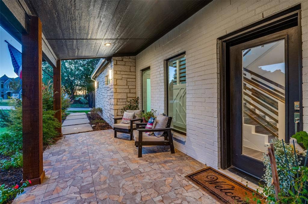 1115 Moonlight Bay Drive, Grand Prairie, TX 75104