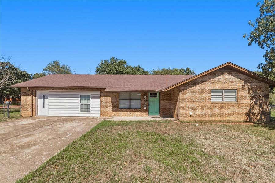 Property photo for 815 W Patterson Street, Eastland, TX