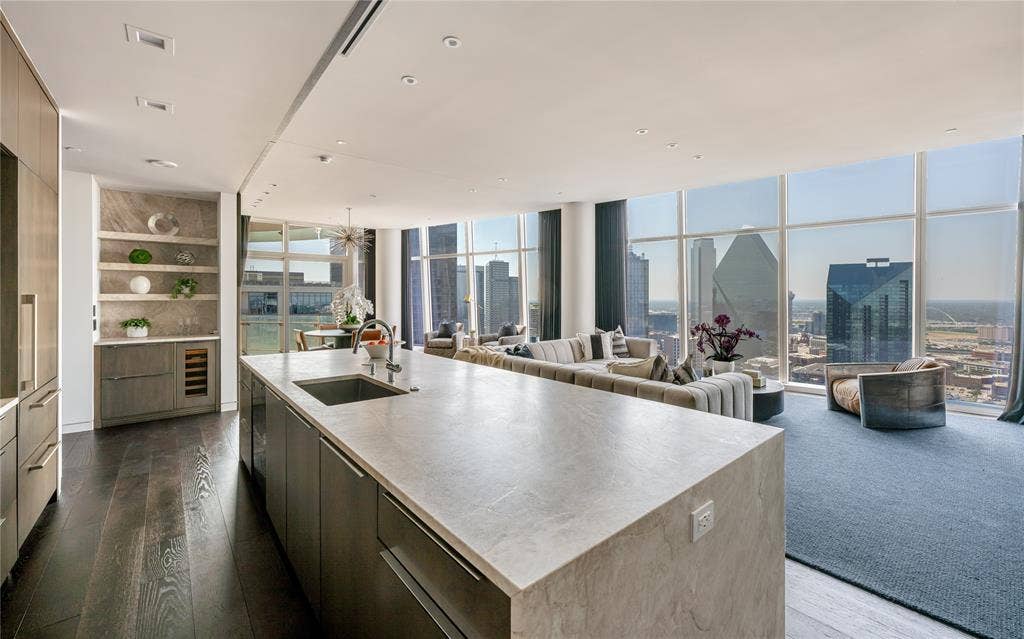 1918 Olive Street, #3403, Dallas, TX 75201