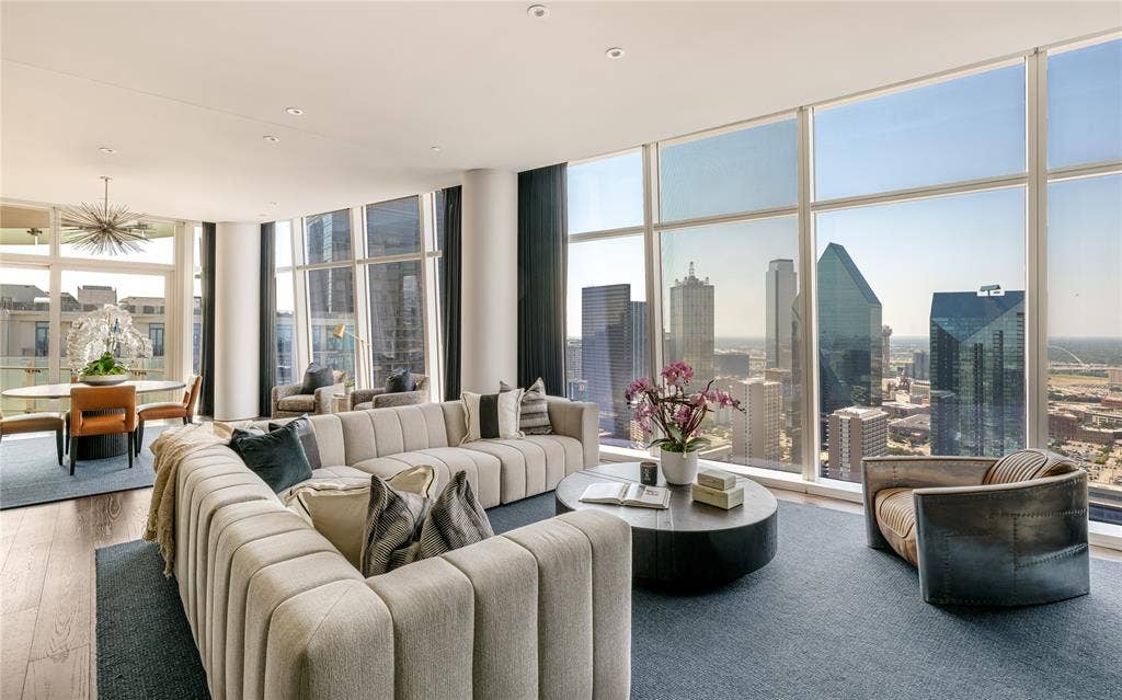 1918 Olive Street, #3403, Dallas, TX 75201