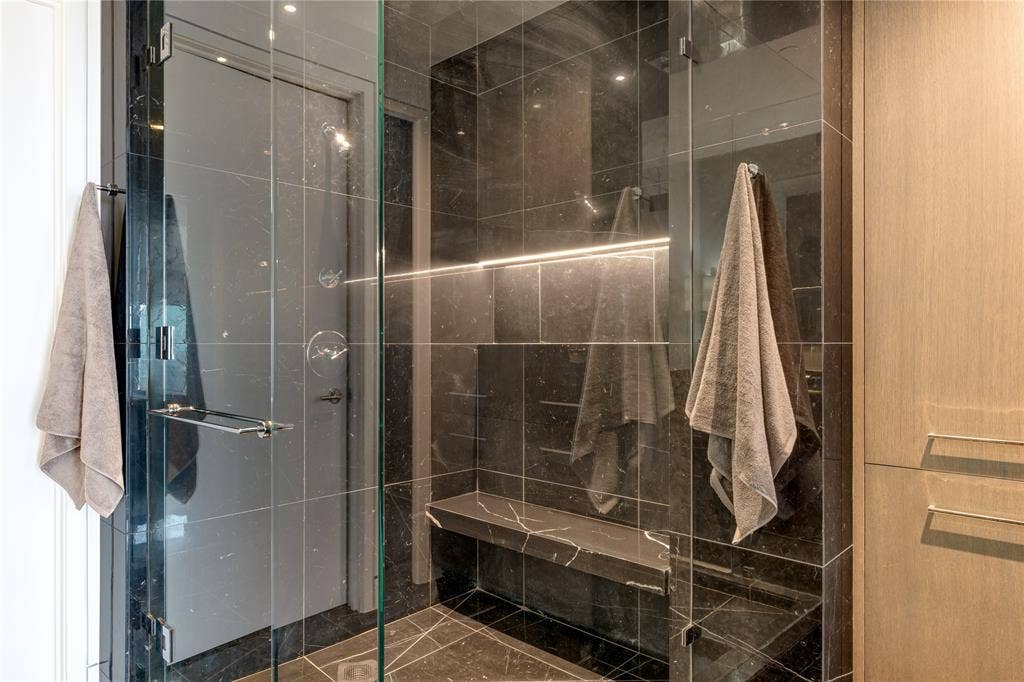 1918 Olive Street, #3403, Dallas, TX 75201