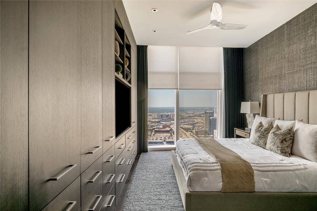1918 Olive Street, #3403, Dallas, TX 75201