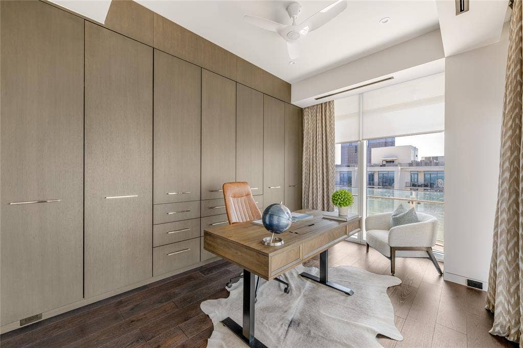 1918 Olive Street, #3403, Dallas, TX 75201