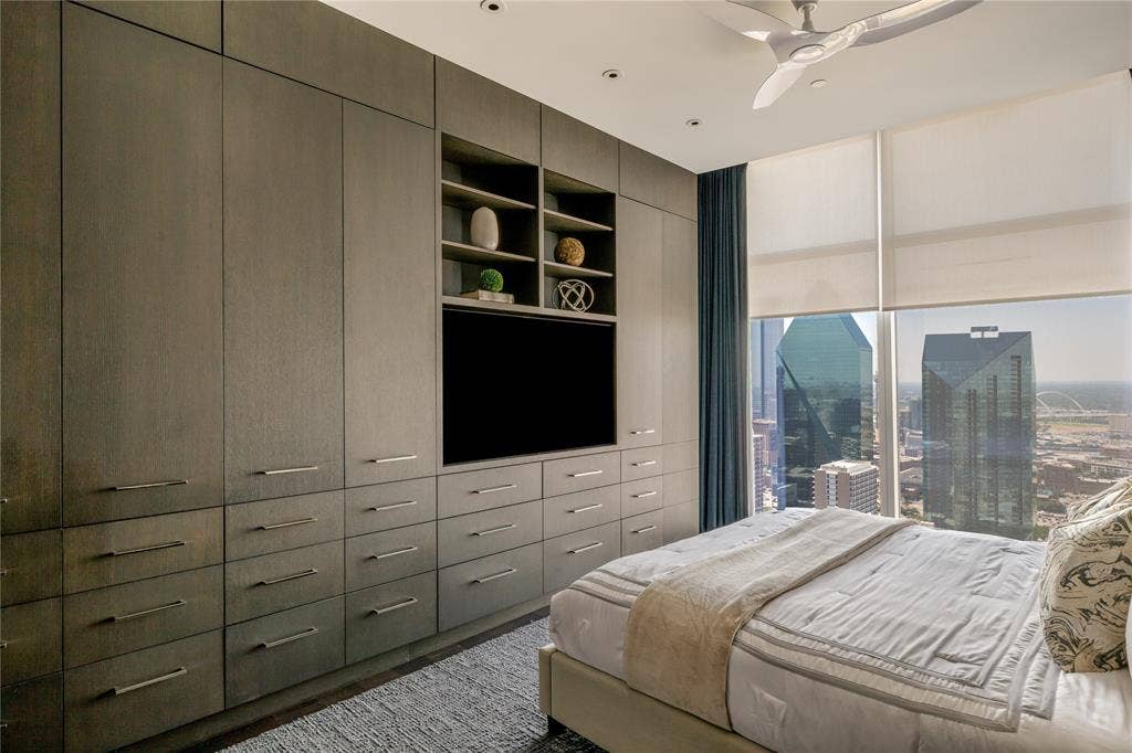 1918 Olive Street, #3403, Dallas, TX 75201