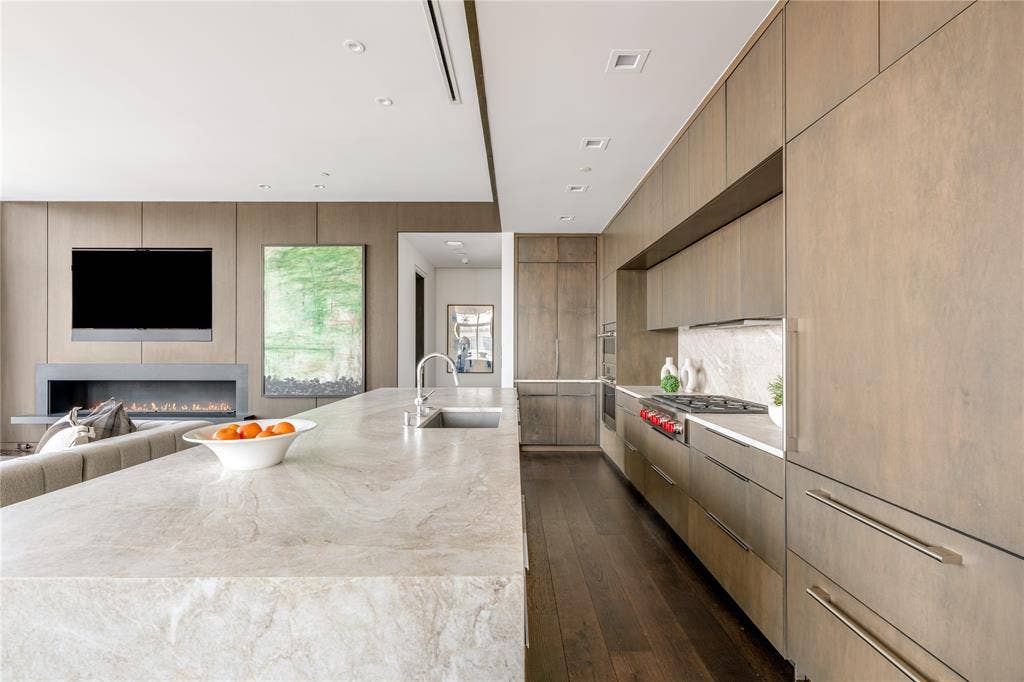 1918 Olive Street, #3403, Dallas, TX 75201