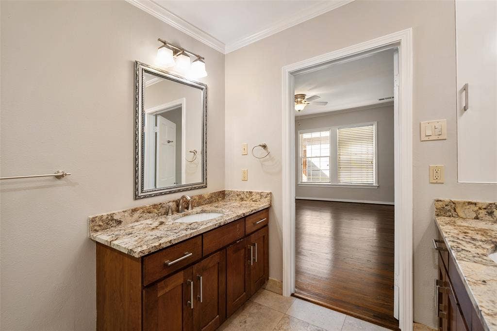 4236 Amherst Avenue, University Park, TX 75225 4236 Amherst Avenue, University Park, TX 75225