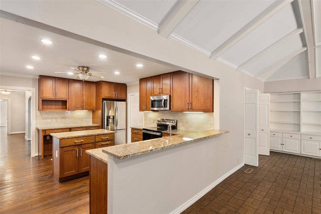 4236 Amherst Avenue, University Park, TX 75225 4236 Amherst Avenue, University Park, TX 75225