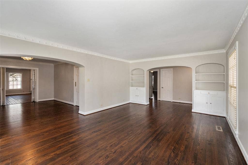 4236 Amherst Avenue, University Park, TX 75225 4236 Amherst Avenue, University Park, TX 75225