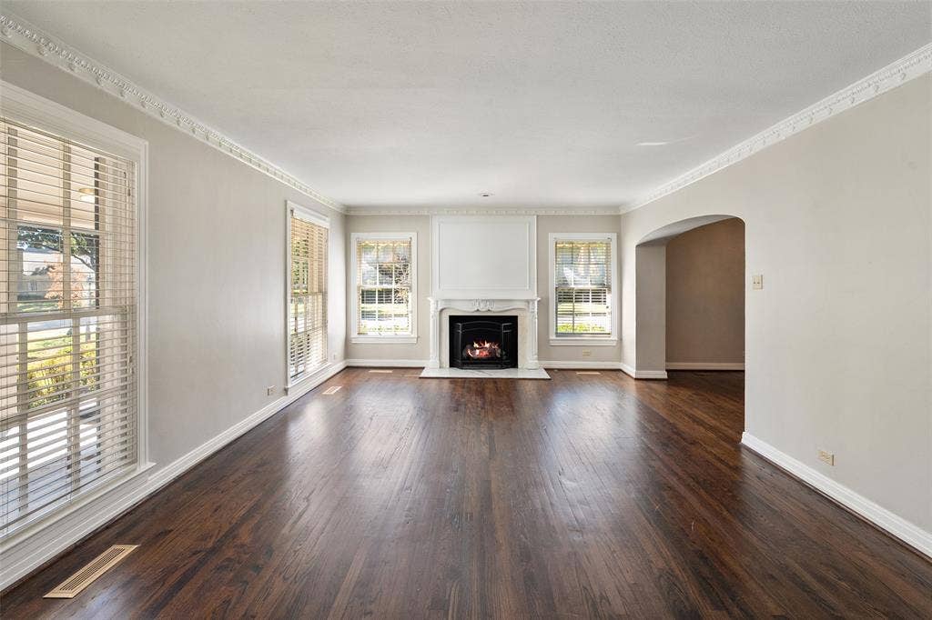 4236 Amherst Avenue, University Park, TX 75225 4236 Amherst Avenue, University Park, TX 75225