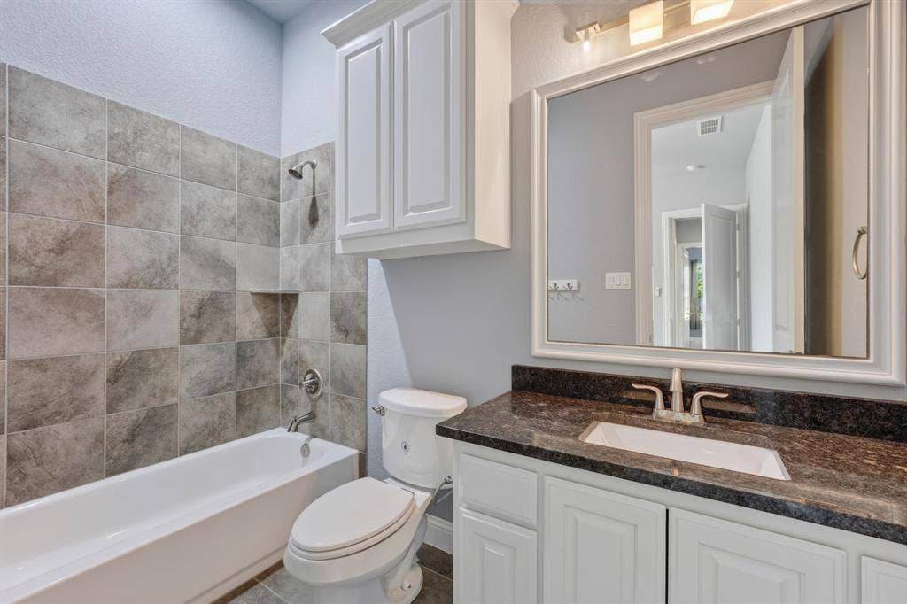 6451 Still Waters Court, Midlothian, TX 76065 6451 Still Waters Court, Midlothian, TX 76065