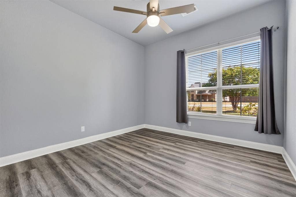 6451 Still Waters Court, Midlothian, TX 76065 6451 Still Waters Court, Midlothian, TX 76065